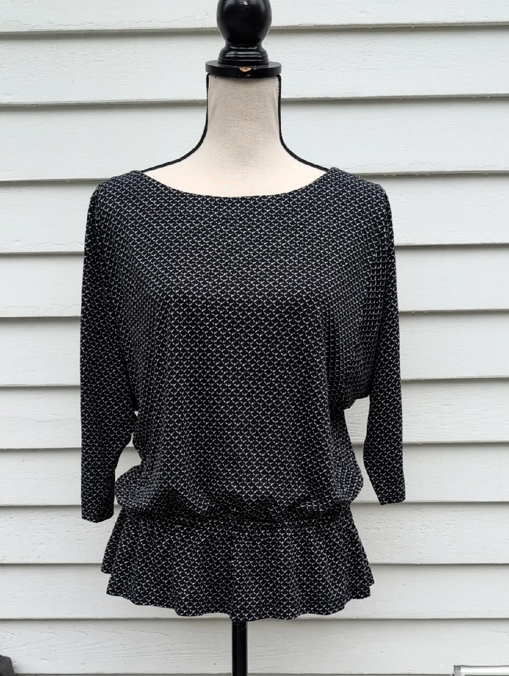LOFT Elastic Waist 3/4 Sleeve Top - Picture 1 of 10